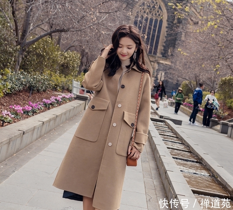 建议|大年初一拜年!别穿羽绒,建议毛呢大衣+瘦瘦靴,洋气又时髦