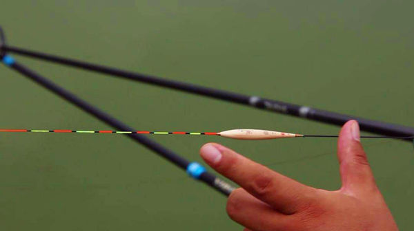 浮漂选用的3大基本原则,野钓、黑坑都适用,钓鱼人的必修课