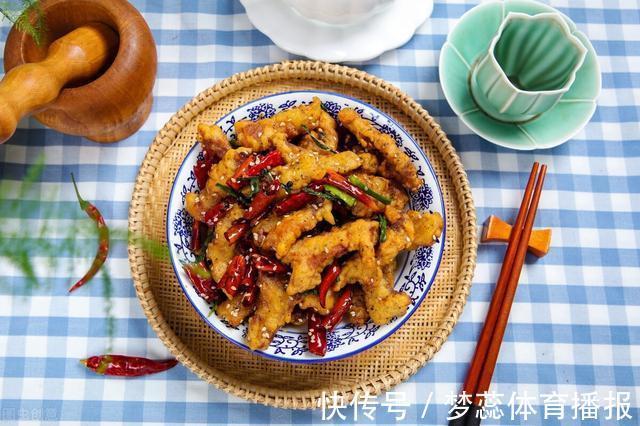 炒肉|炒肉的时候,加淀粉和面粉都不对,教你正确的方法,滑嫩还不柴