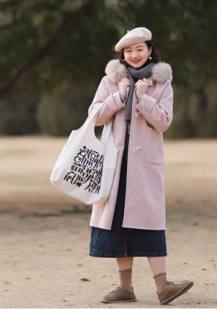 大衣 会穿衣的女人才有气质,照搬这位博主的大衣穿搭就够了,优雅整个冬天