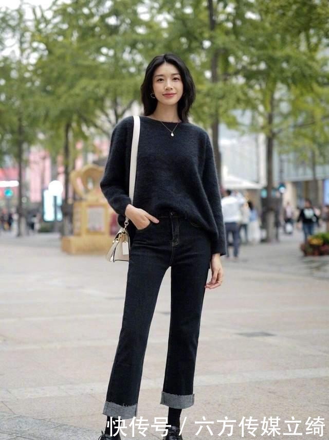 筒裤|同样是直筒裤,为何别人穿显瘦?选对款式是关键,不然容易踩雷