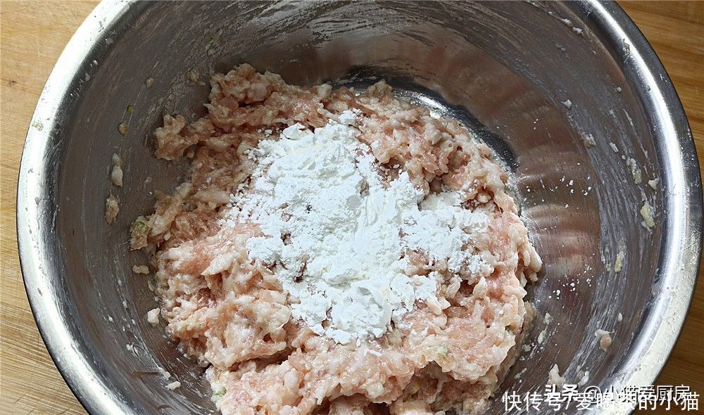 冬瓜|“冬瓜丸子汤”这么做，味道不仅鲜美，好吃还不腻，做一锅不够吃