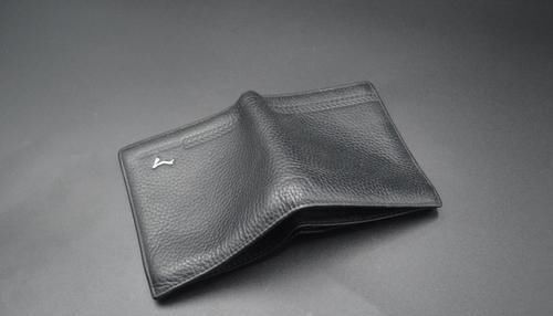 皮包|真假皮革难辨别？学会这个小窍门，再也不怕买到假的，涨知识了