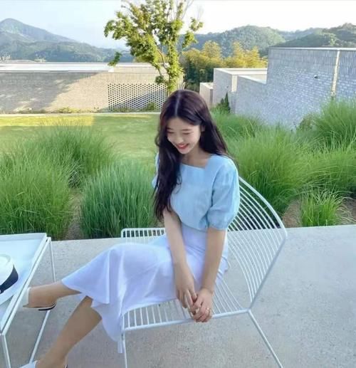 工装裤 初秋鞋子不用买太多，有这3双“经典款”足够你穿了，时髦又百搭