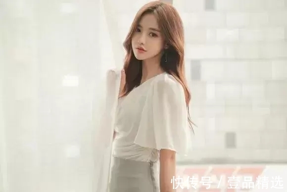 纱帘|女神孙允珠高清时尚搭配:雅典风格梨花纱帘白皙雪纺衫