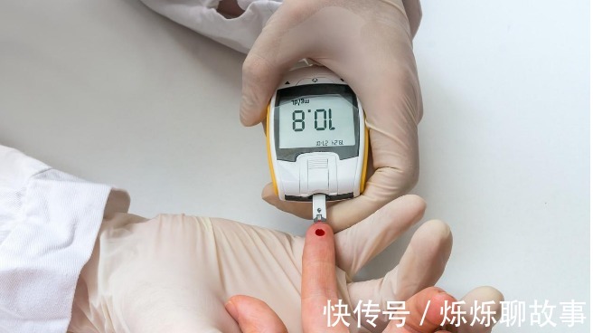 血糖|血糖高不高,小便就知道!排尿出现3种“异常”,可能是糖尿病