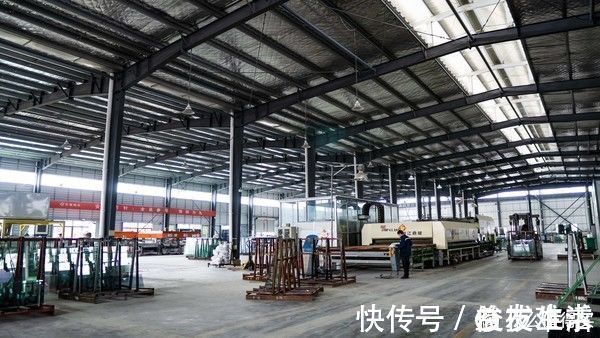 玻璃|关于门窗安全的这些「隐形保障」，你家的门窗都有吗？