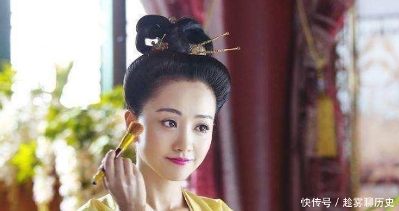 首诗|丈夫抛弃家庭,妻子流着泪送去这首诗,立即赢得破镜重圆