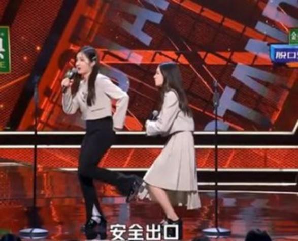 脱口秀|脱口秀大会:王勉退赛,双胞胎再冲一层,合作是更好的突破点