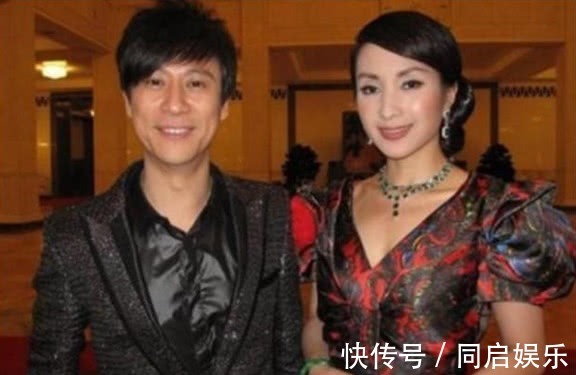 曾多次登春晚,章子怡那英追求过他,今50岁爱情事业双丰收!