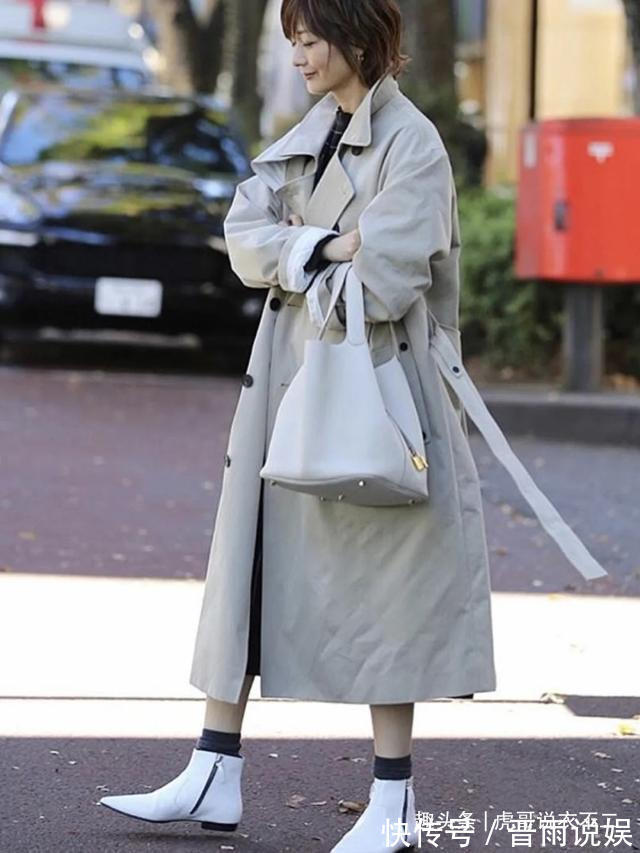 西装 日本高人气博主太会穿,50出头依旧优雅高级,早秋穿搭圈粉无数