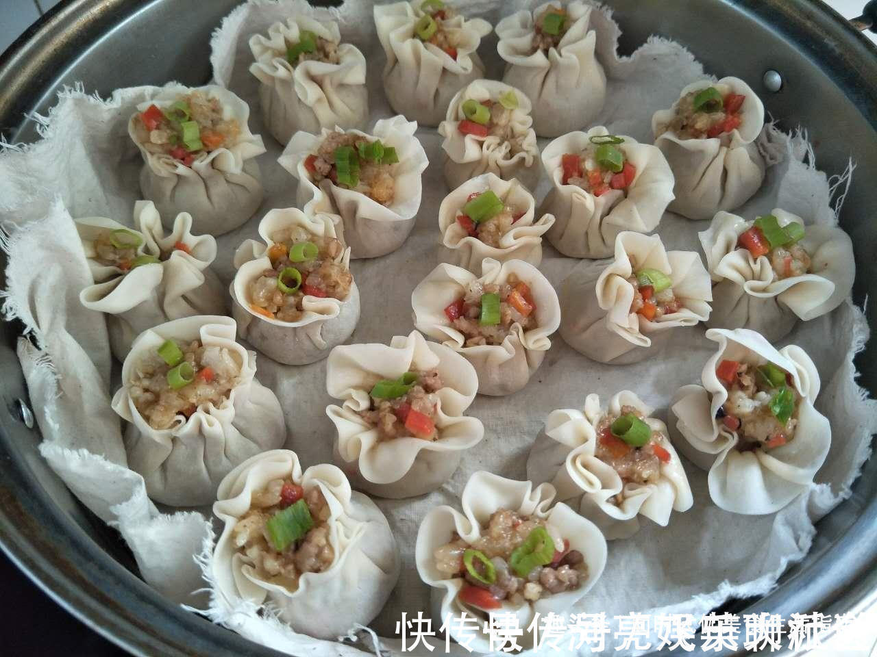 饺子|不用擀面，10分钟出锅，比饺子更好吃，更简单，儿子天天都吃不腻