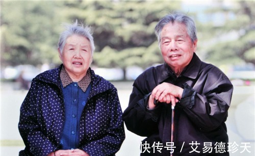 书法家|重庆88岁书法家，主动退出书法协会，理由：不满丑书横行