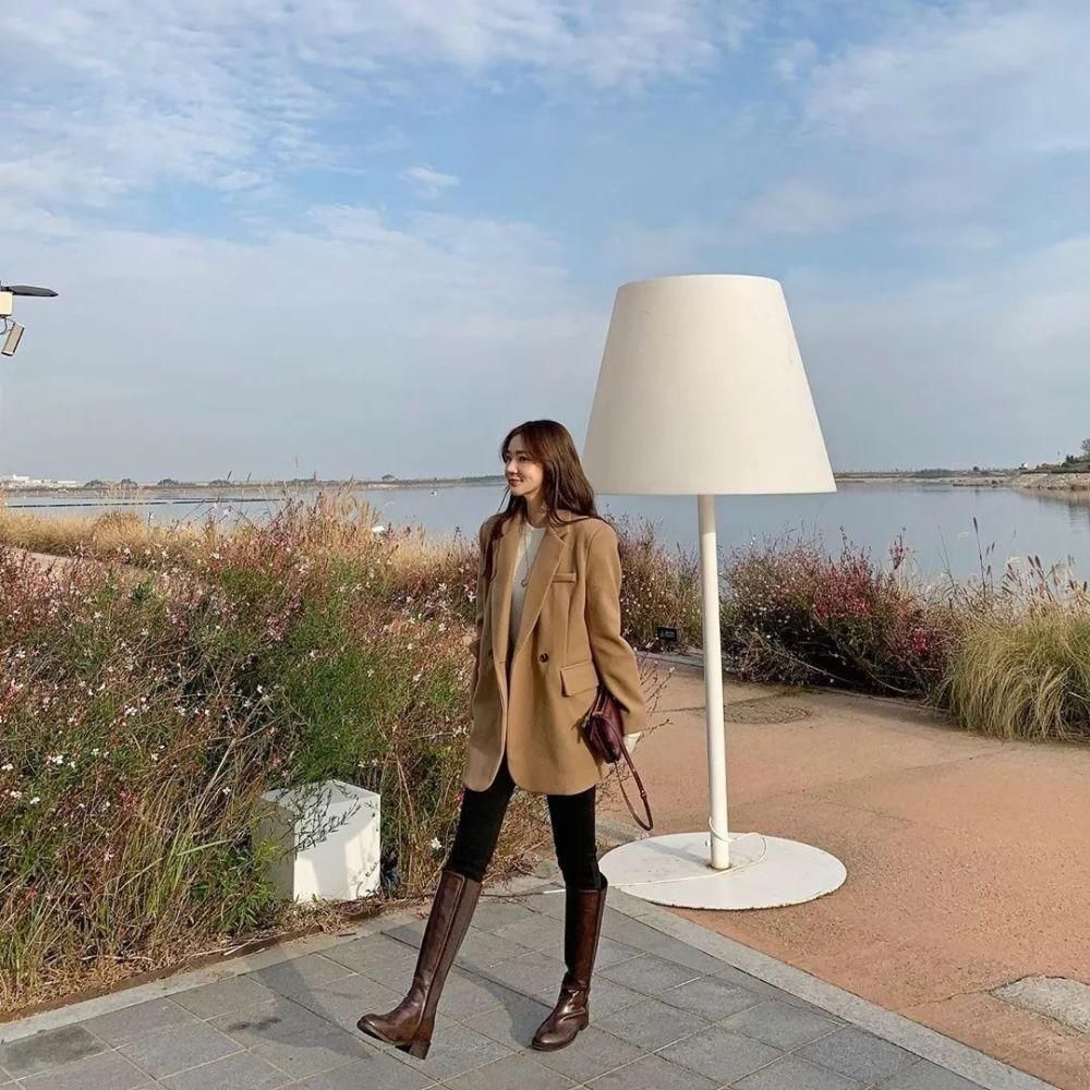  小黑|今冬正流行,奶奶裤 + 短靴，小黑裤 + 长靴!