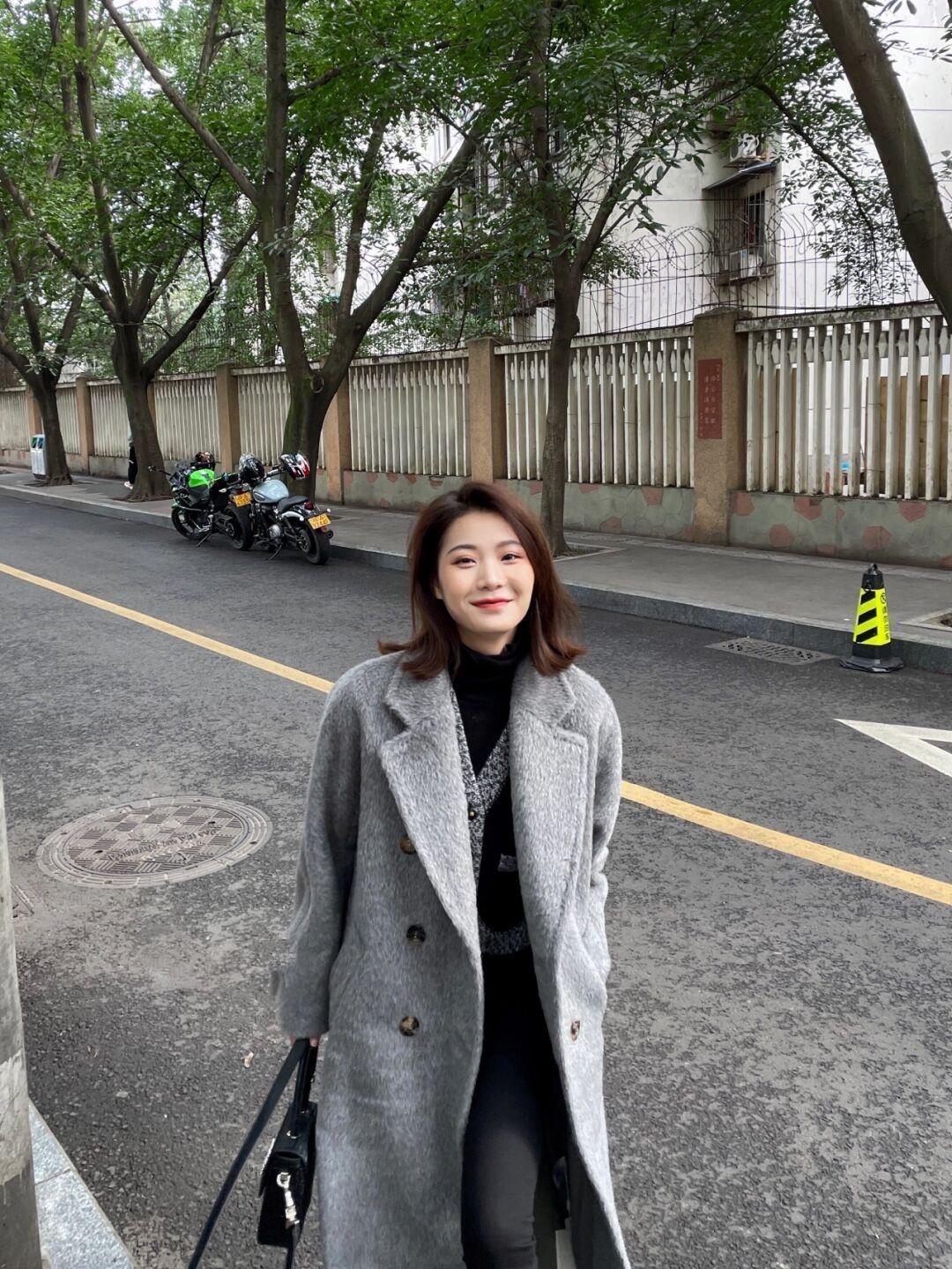 冬季 会穿衣比身材好重要,来看冬季优雅“大衣look”,年轻又时髦