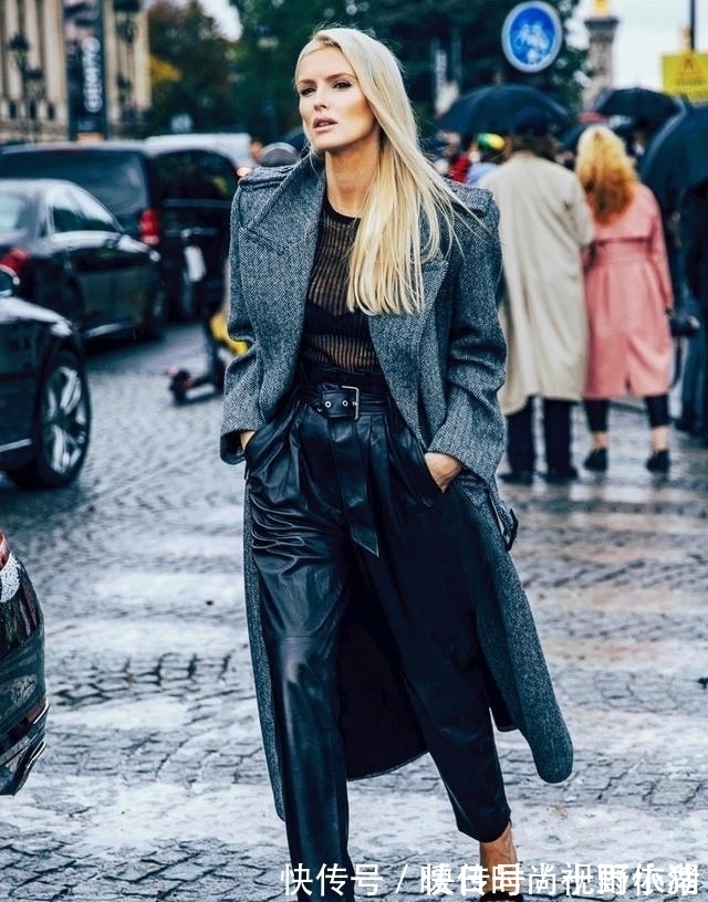 穿搭 “阔腿裤”大势已去,今年流行用这条裤子配风衣,时髦显瘦又洋气