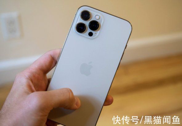 为什么很多人宁愿买iPhone 12 Pro，也不买iPhone13，原因很真实