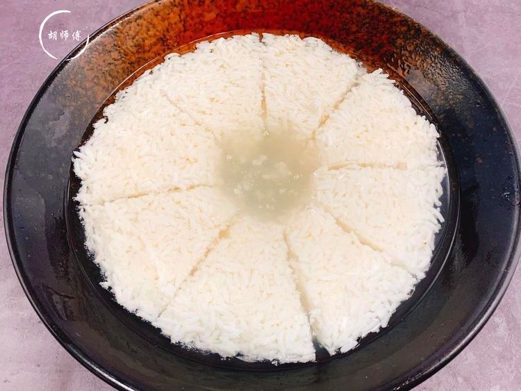 做馒头时，从不放酵母和小苏打，放一瓶饮料，馒头各个蓬松柔软