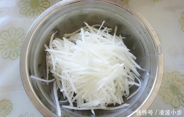 入冬后，吃土豆吃南瓜，不如吃它，钙是鸡蛋6倍，却才5毛钱1斤