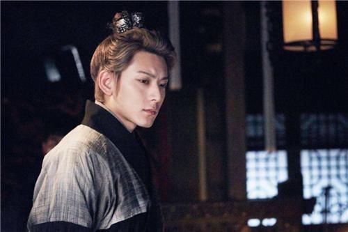 穿越|为何王莽被质疑是穿越者史学家你看他妻子平时穿的啥,就懂了