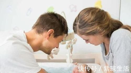 一觉|为什么吃母乳的孩子晚上频繁醒呢?吃奶粉的孩子一觉睡到天亮?