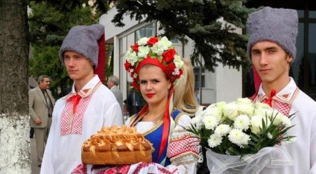 德国人|领土性质差不多,日本向俄讨要北方四岛,为何德国不讨要加里宁格勒?