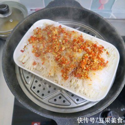 下饭菜蒜蓉粉丝金针菇??鲜辣开胃又解腻