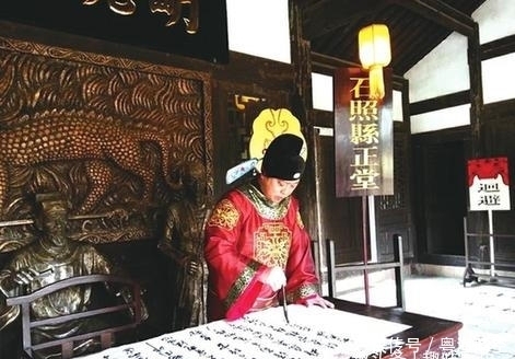 县官|永乐年间一人截杀外地来的新官 然后冒充了县官结果你想不到