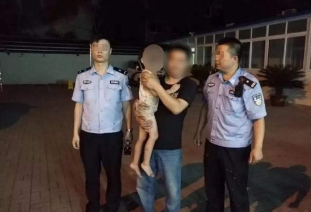 家长|3岁女娃在商场丢,当她说出爸爸名字后,保安笑喷:真的忍不住