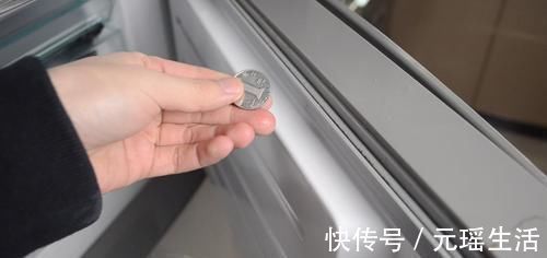 冰箱封条发霉了别再用酒精擦了, 用它一擦就干净, 越早知道越好