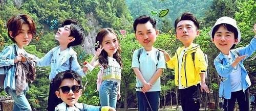 牛仔褲|有種“團結(jié)”叫跑男成員都穿牛仔褲,就不告訴吉克雋逸,就是玩兒