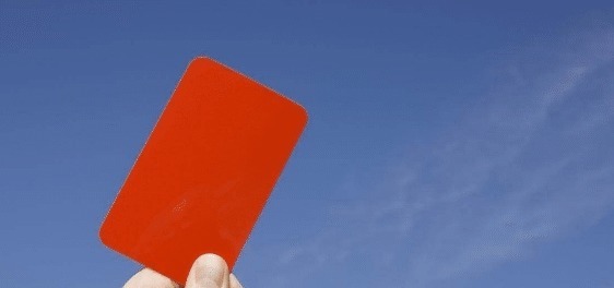 恶心|肝癌早期,身体会亮一个“红牌”,好多人误判是咽炎,习惯性忽略!