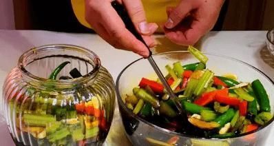 瞎用|蚝油可不能瞎用,要避开3不放3不吃,为了家人的健康,以后别用错