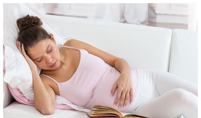 孕妈妈|孕期睡姿要注意,一定要左侧睡吗?这3点注意事项孕妈妈要知道