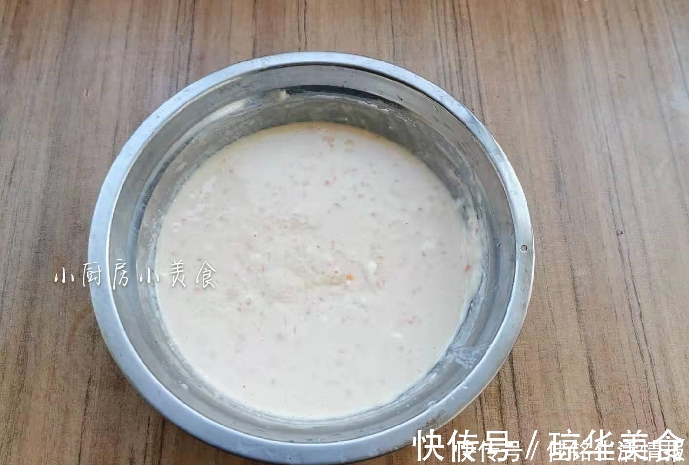 早起20分钟为家人做早餐一碗粥一块饼,最简朴的早餐营养却不少