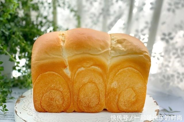 女儿|早餐女儿最爱的一款吐司,1周可以吃3次,柔软拉丝放三天也不硬