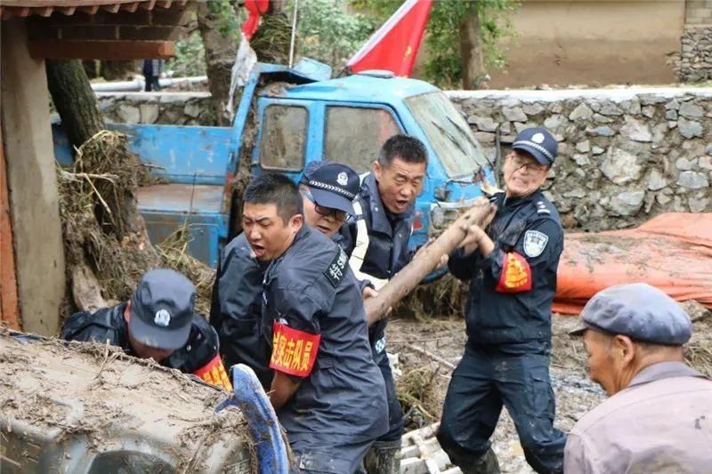 【禁毒创示范 定西在行动】定西公安文联向首个中国人民警察节献礼