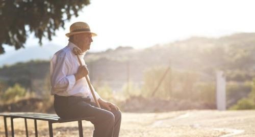 家务事|退休后,明事理的父母常有这两个举动,做子女的算有福气了