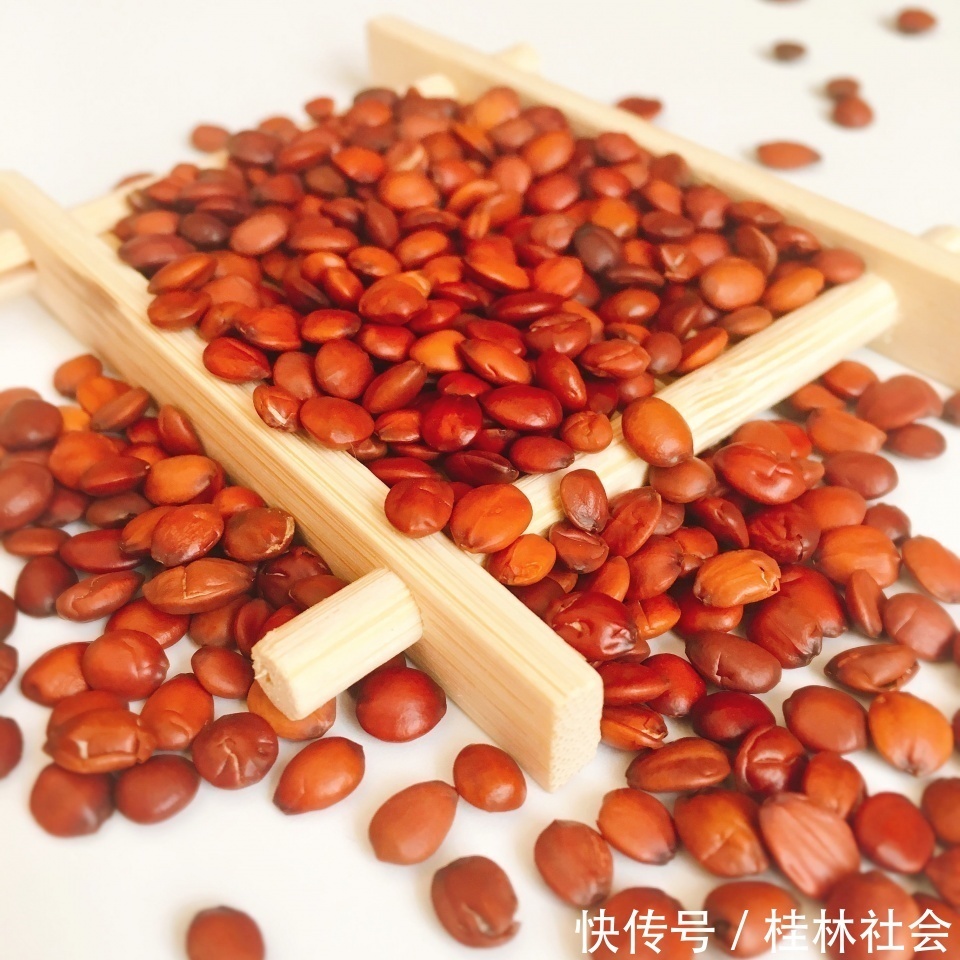 安神|治失眠,只需记住一味中药,养血、安神、清内热,简单有效!