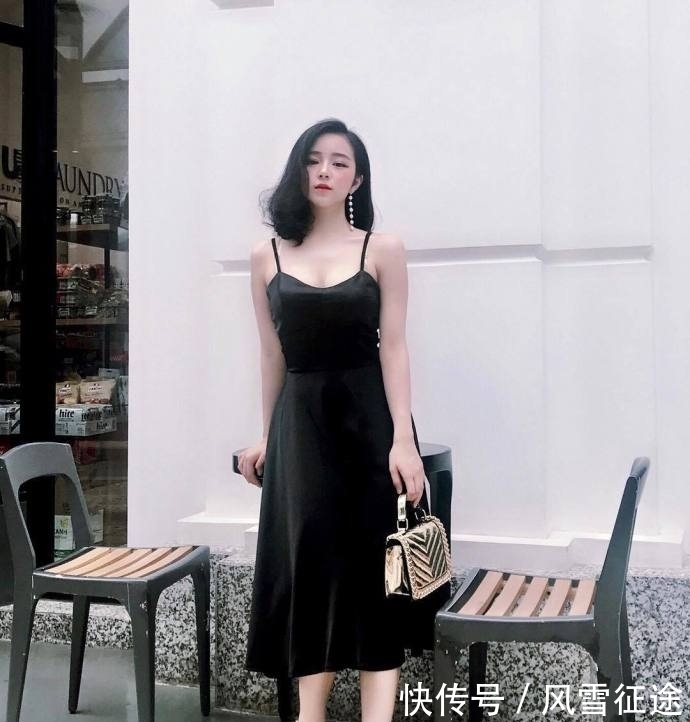 成熟|美女街拍:眉如弯月成熟很美的小姐姐,穿着尽显女人味!