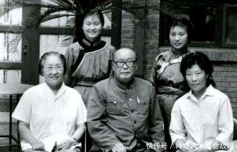 开国|他是开国上将,也是把五个副国级领导职务都当遍的唯一之人