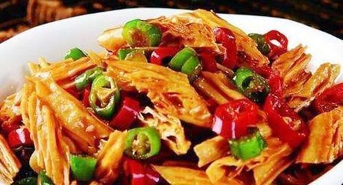 腐竹|常給家人孩子做的營養(yǎng)菜,簡(jiǎn)單易做,營養(yǎng)又下飯,補(bǔ)鈣個(gè)子高!