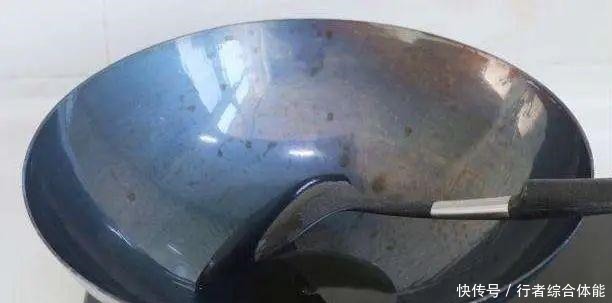 大厨教开锅技巧,不粘锅也不生锈!大厨教开锅技巧,不粘锅也不生锈!