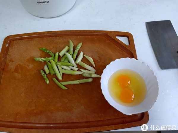 孩子|这3种早餐不要再给孩子吃了！如果不差钱，早餐一定要有这几样