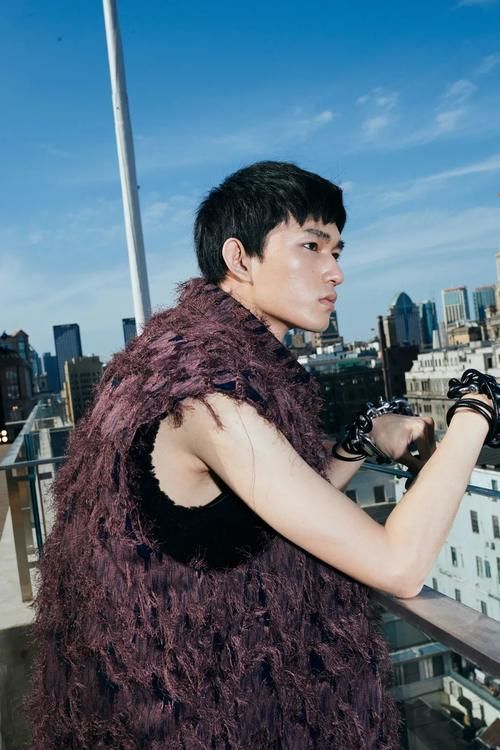 中国最新锐的时装设计师都在想什么……