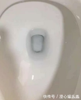 妙招|马桶脏了别费力刷，学会小妙招污垢清除一点都不费劲，轻松做懒人