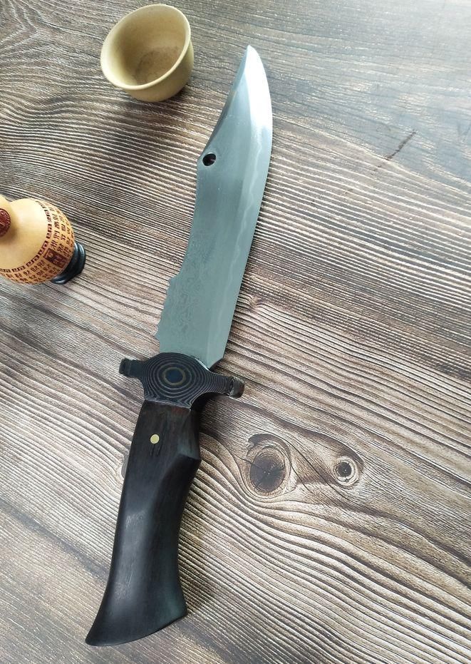 折叠锻打|男人的最爱——被称为战术刀之王的博伊刀