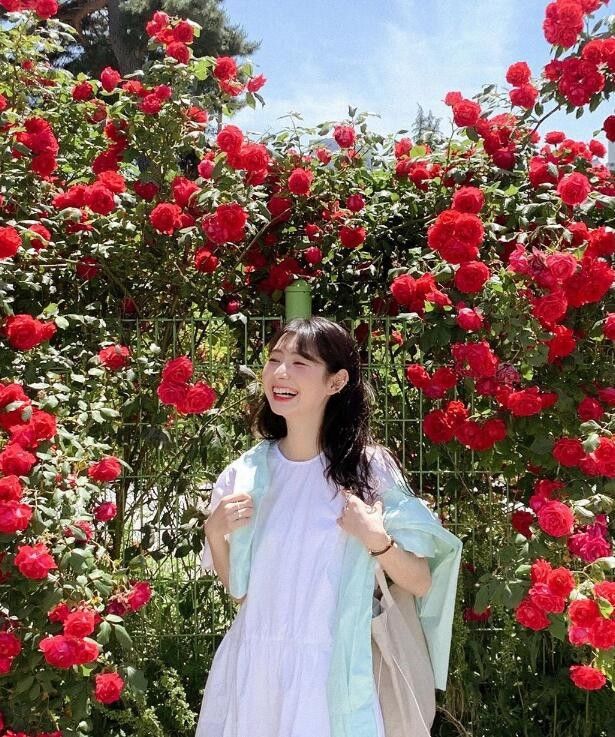 春日|韩国ins时尚博主的清爽穿搭 春日里的元气搭配look