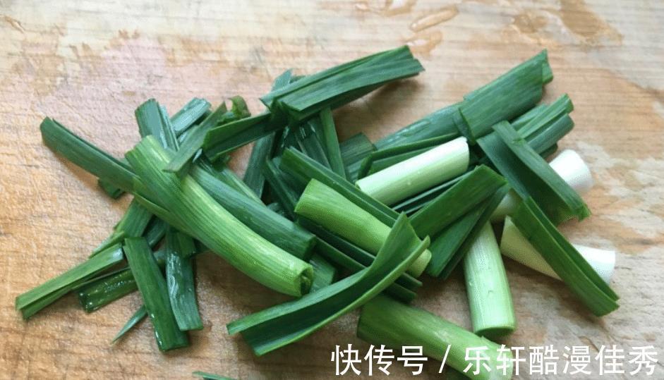 它是天然“补血库”， 每周吃一次，补血补铁，聪明人经常吃