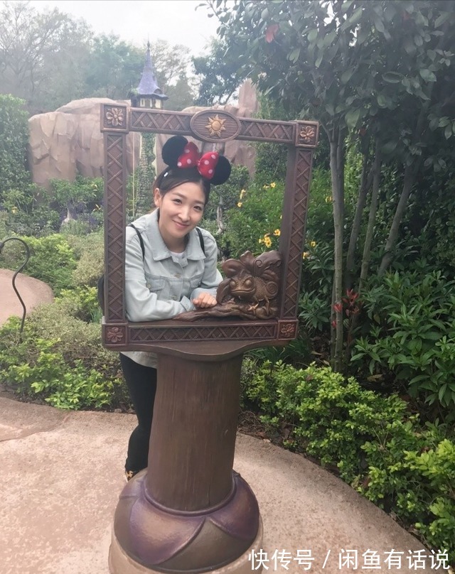 黑裤|刘诗雯错失金牌惹人心疼,私下还是时髦小姑娘,穿搭有少女甜美感